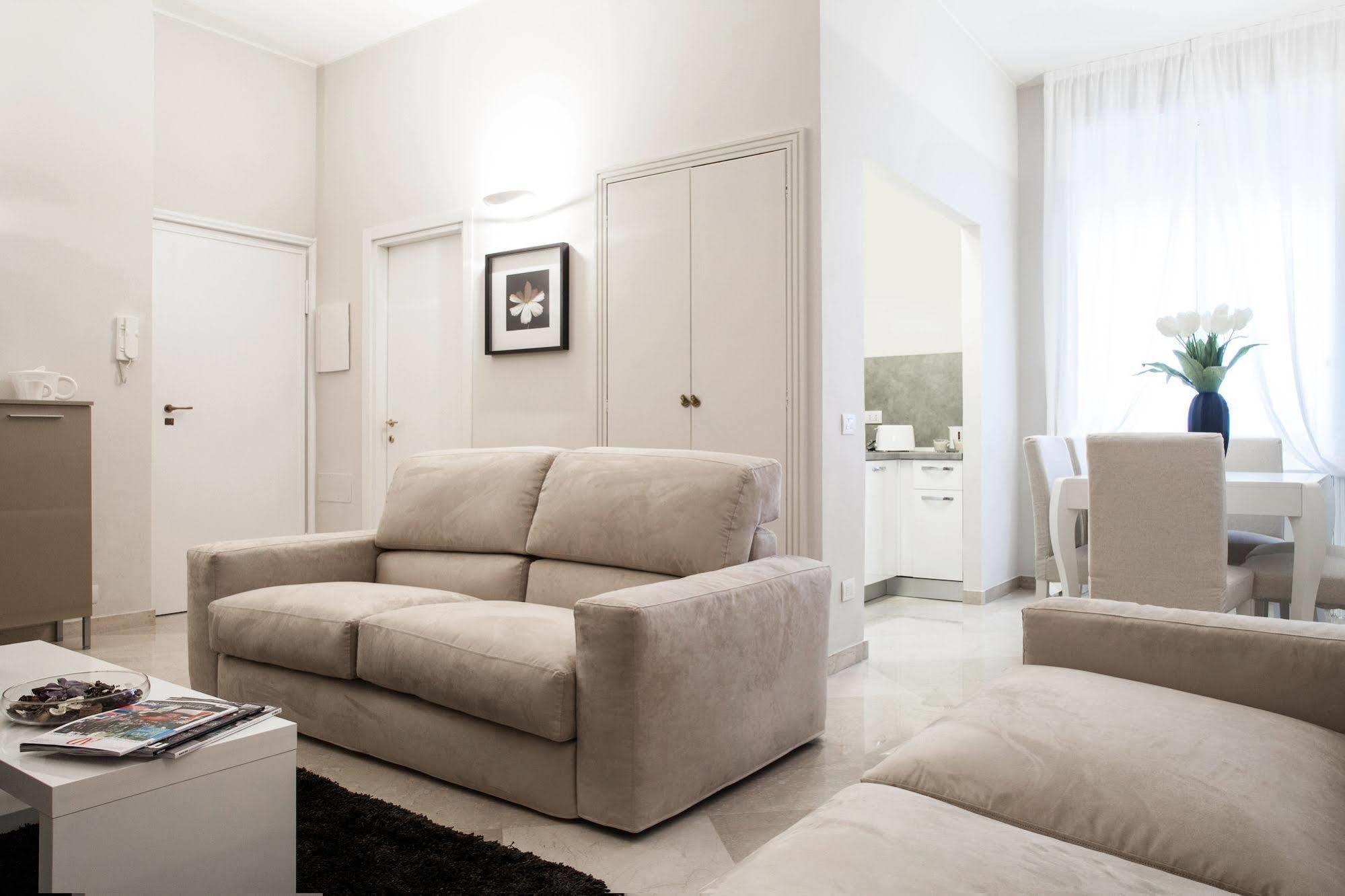 Milan Royal Suites Milano Ngoại thất bức ảnh