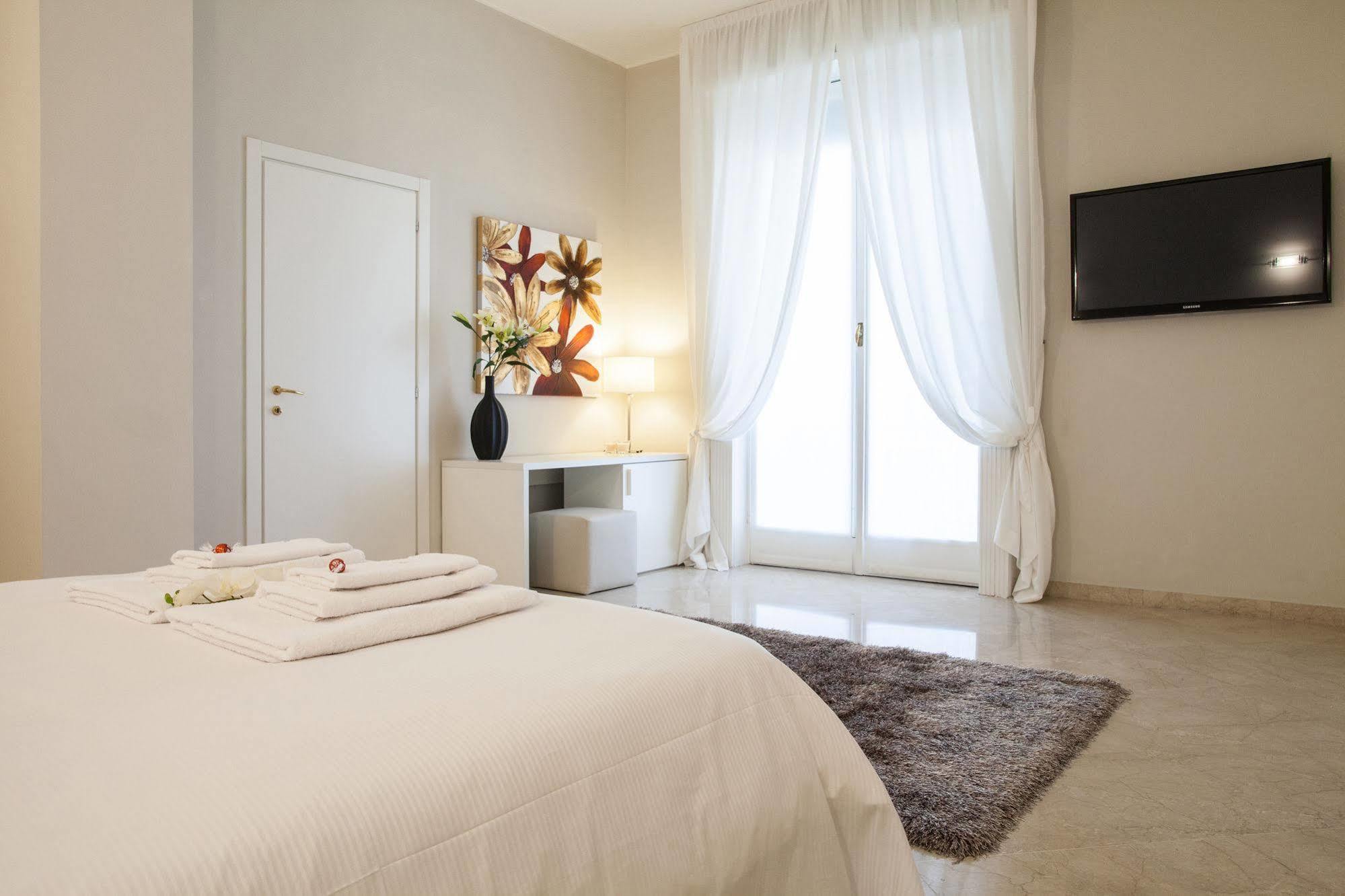 Milan Royal Suites Milano Ngoại thất bức ảnh