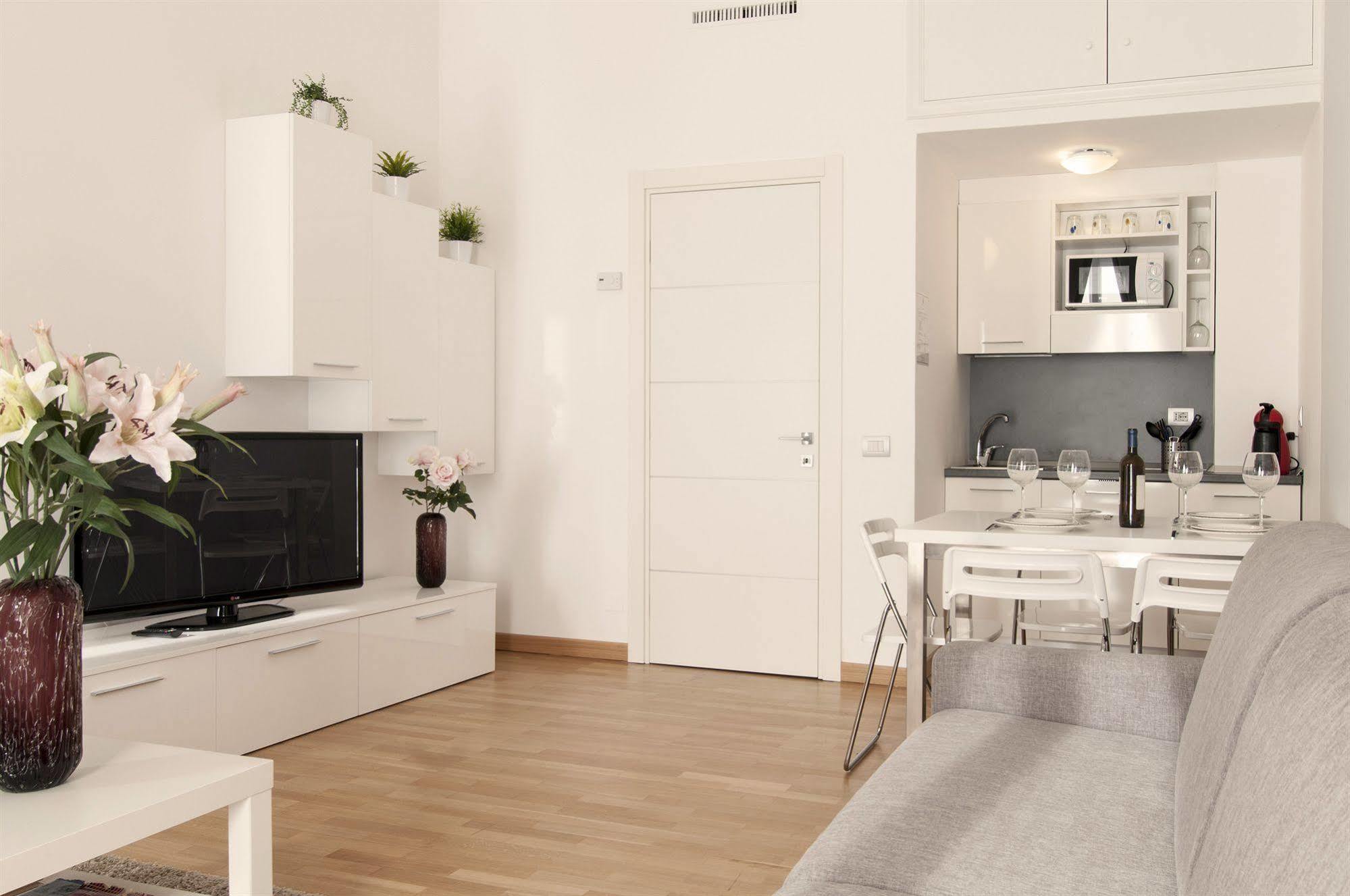 Milan Royal Suites Milano Ngoại thất bức ảnh